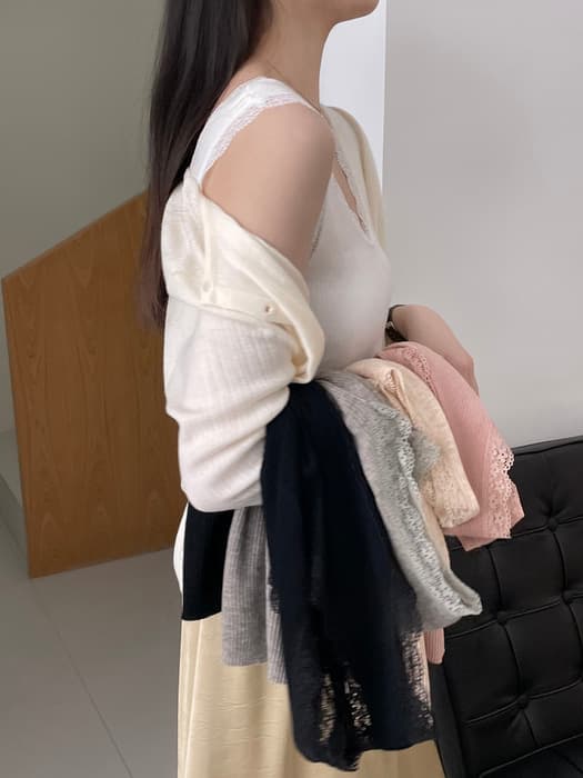 骨格ストレートVネックレースタンクトップ