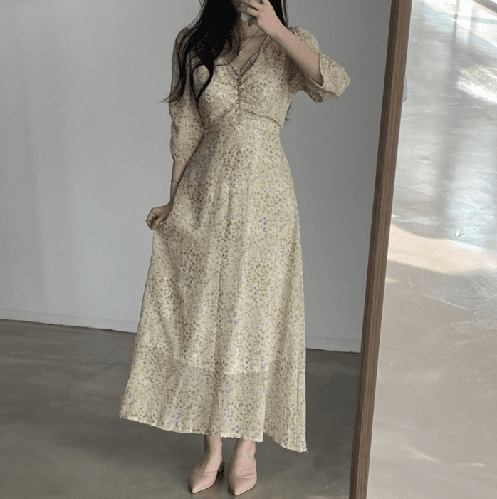 骨格ストレートパフスリーブ花柄ロングワンピース