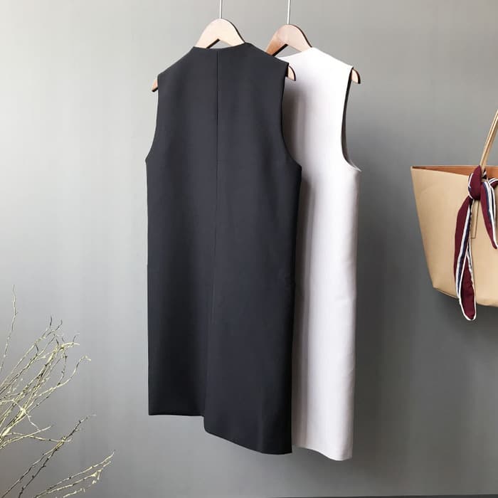 骨格ストレートシンプルスリットジレ