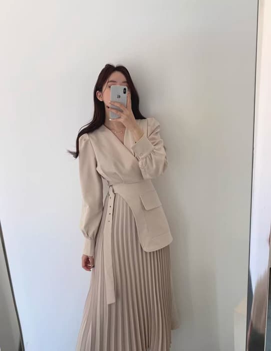 骨格ストレートアシメプリーツロングワンピース