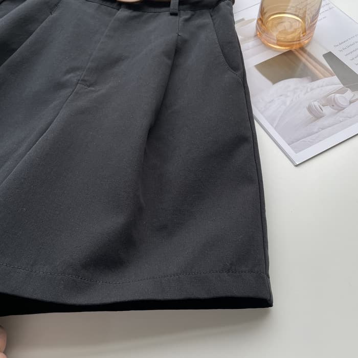 骨格ストレートワイドレッグハーフパンツ
