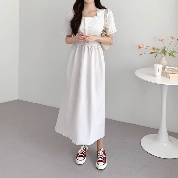 骨格ストレートスクエアネックフロントボタンワンピース