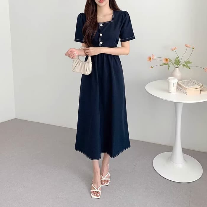 骨格ストレートスクエアネックフロントボタンワンピース