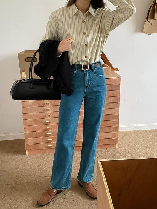 骨格ストレートストレートデニムパンツ