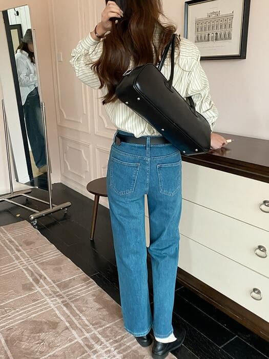 骨格ストレートストレートデニムパンツ