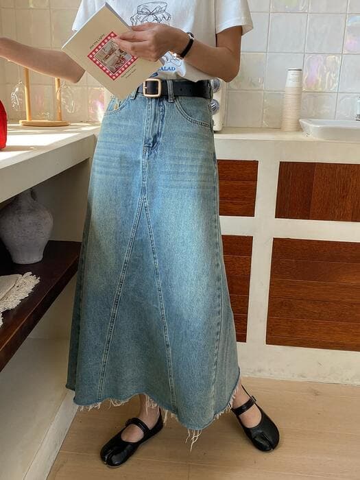 骨格ストレートAラインデニムスカート
