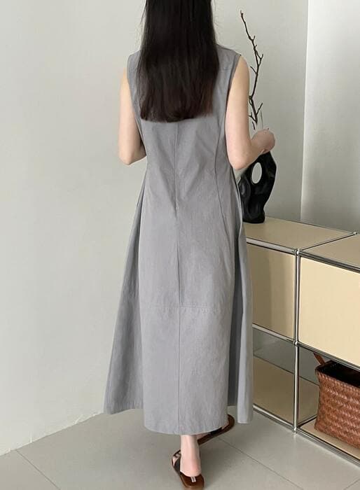 骨格ストレートコットンワンピース