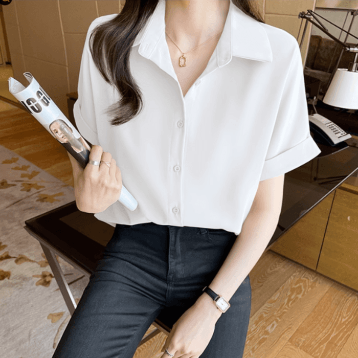 骨格ストレートロールアップブラウス