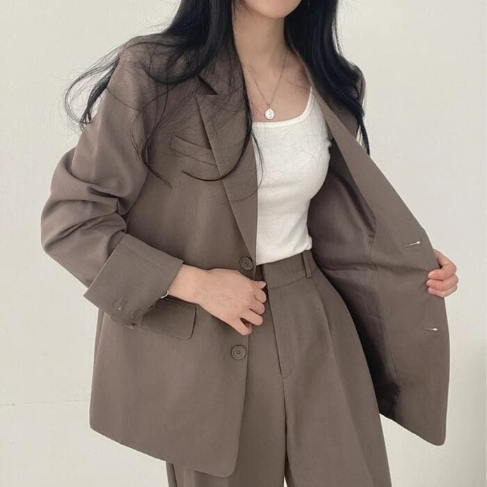 骨格ストレートスーツセットアップ