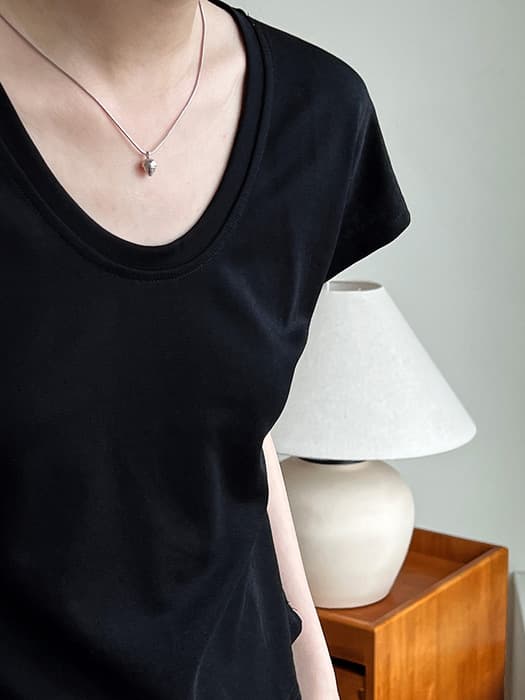 骨格ストレートU字ネック半袖Tシャツ