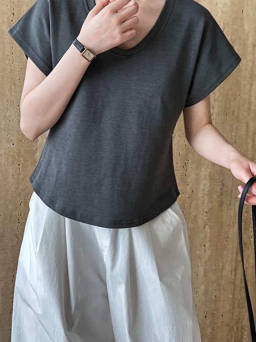 骨格ストレートU字ネック半袖Tシャツ