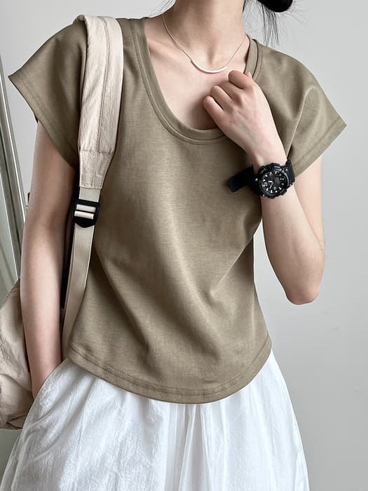骨格ストレートU字ネック半袖Tシャツ