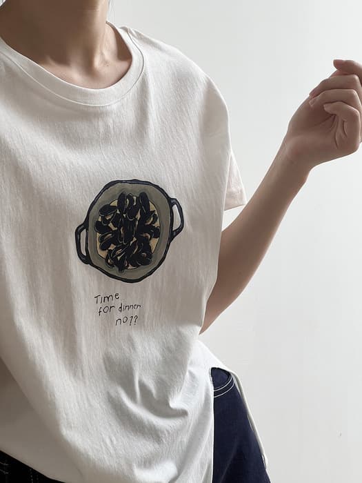 骨格ストレートカジュアルプリントTシャツトップス