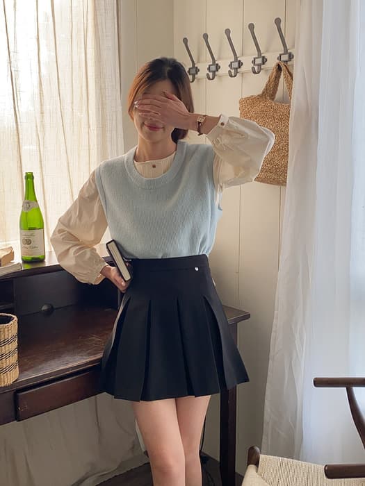 骨格ストレートプリーツミニ丈スカート