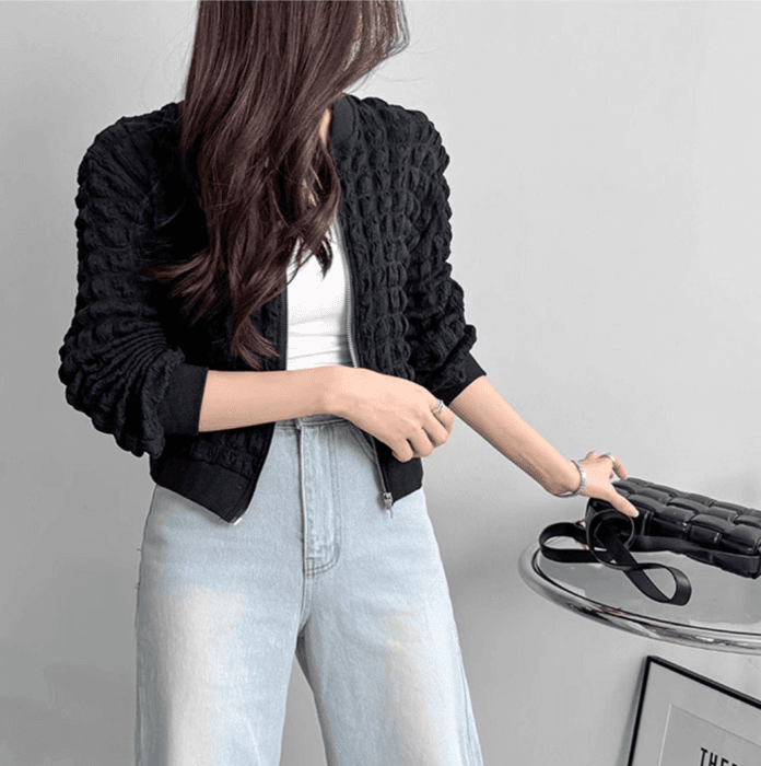 骨格ストレート立体キルティングパーカー
