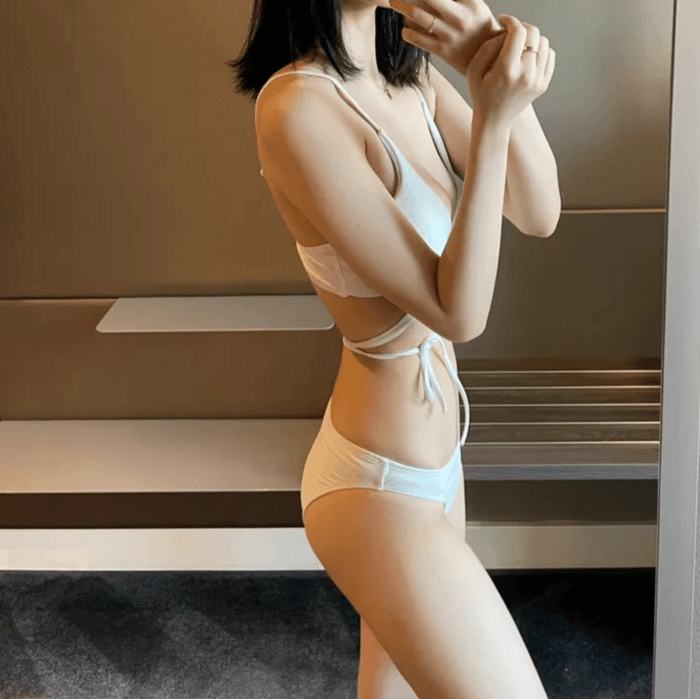 骨格ストレートクロスラップビキニ