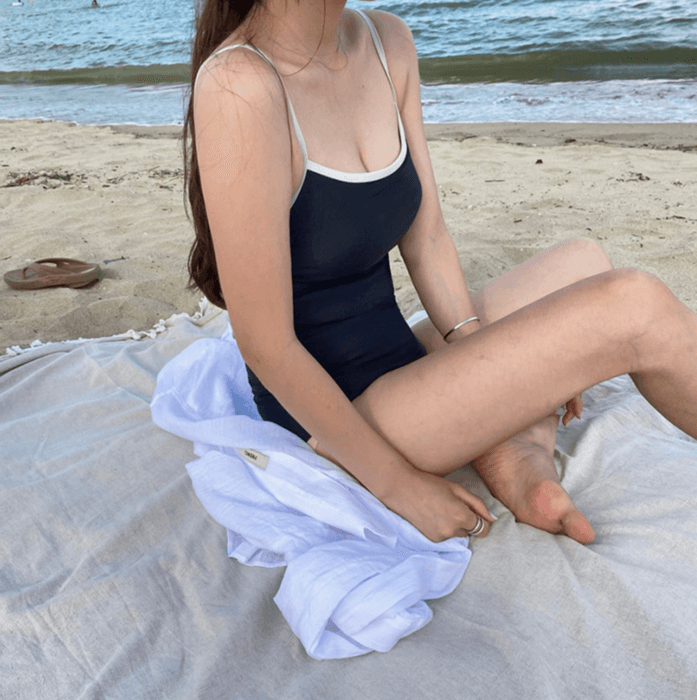 骨格ストレートカラーブロックワンピース水着