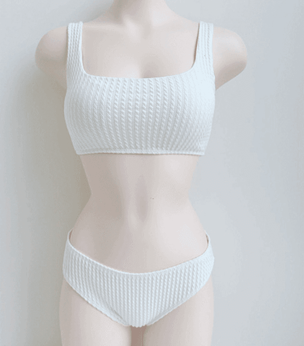 骨格ストレートテクスチャードビキニ