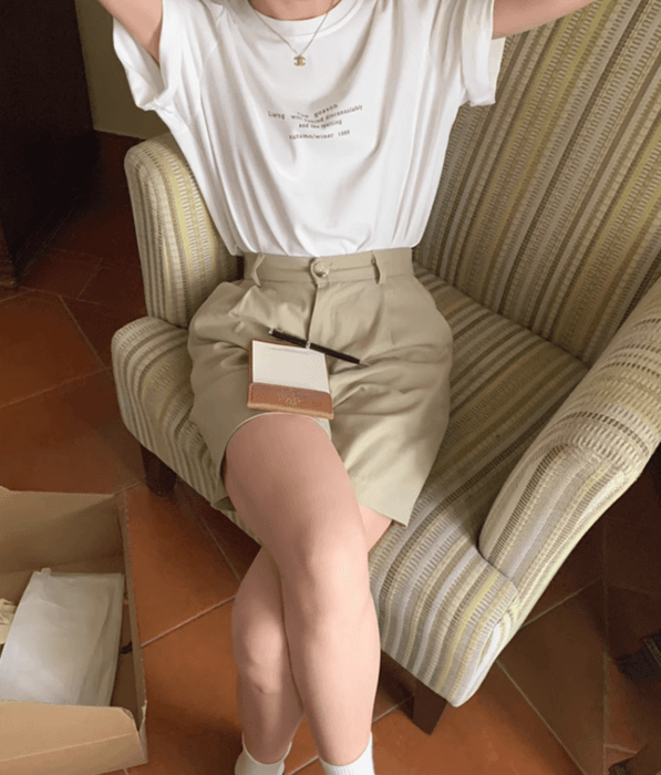 骨格ストレートプリントシンプル半袖Tシャツ