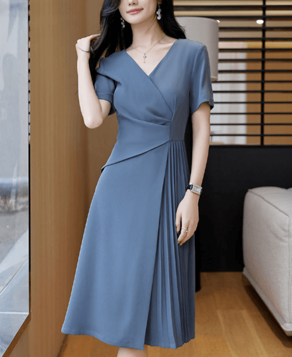 骨格ストレートカシュクールサイドプリーツワンピース