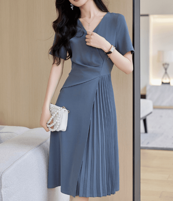 骨格ストレートカシュクールサイドプリーツワンピース