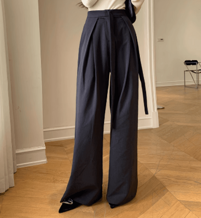 骨格ストレートタックワイドレッグパンツ