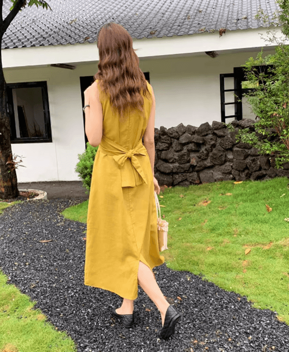 骨格ストレートアシンメトリデザインロングワンピース