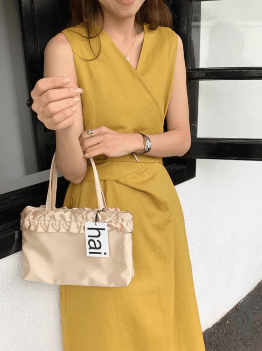 骨格ストレートアシンメトリデザインロングワンピース