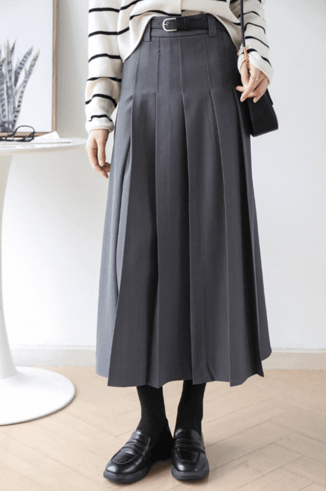 骨格ストレートプリーツロングスカート