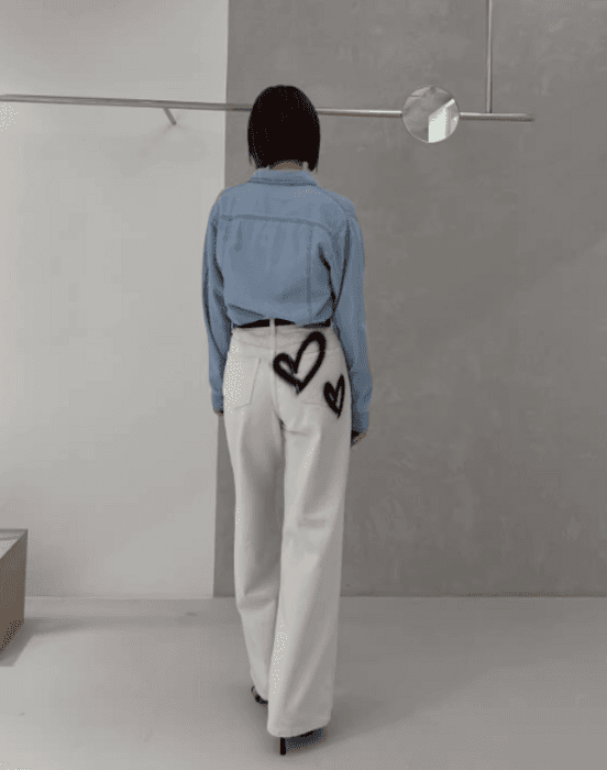 骨格ストレートバックハートストレートデニム