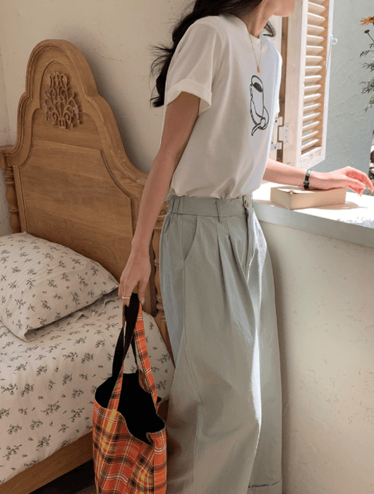 骨格ストレートフロントプリント半袖Tシャツ