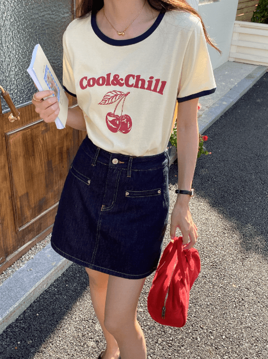 骨格ストレートチェリー柄プリント半袖Tシャツ