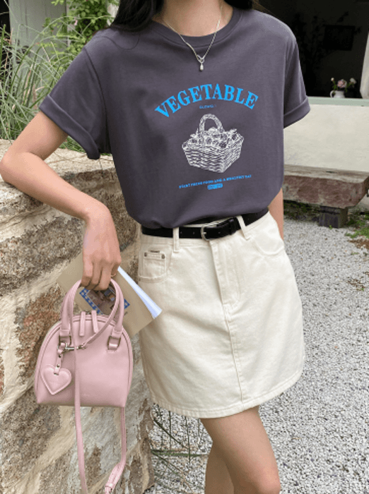 骨格ストレートカラーロゴTシャツトップス