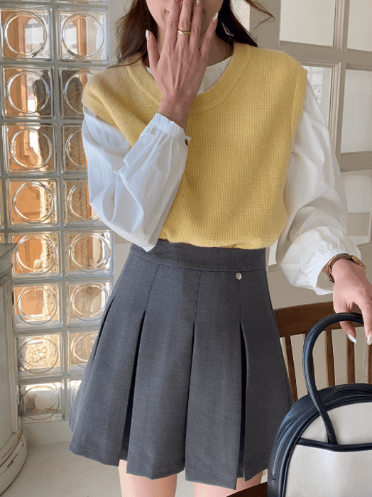骨格ストレートプリーツ台形ミニ丈スカート