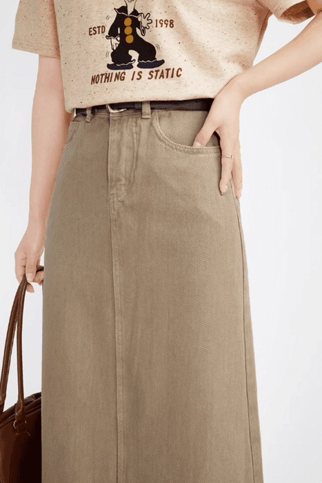 骨格ストレートバックスリットデニムスカート
