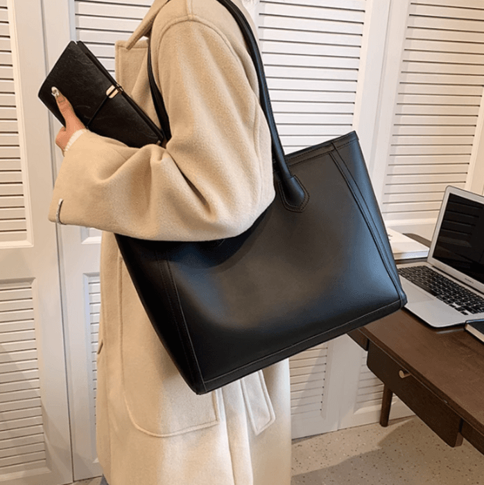 骨格ストレートバイカラースクエアバッグ