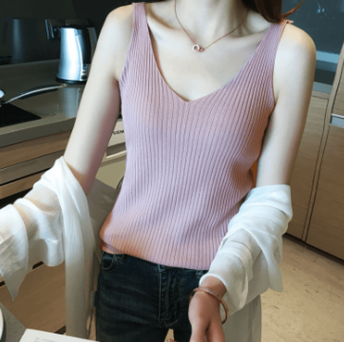 骨格ストレートVネックニットタンクトップ