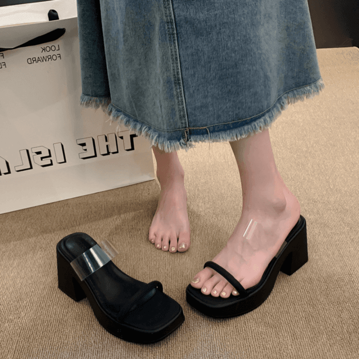 骨格ストレートクリアベルトサンダル