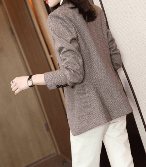 骨格ストレートテーラージャケット