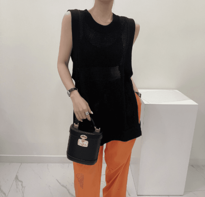 骨格ストレートメッシュニットベスト