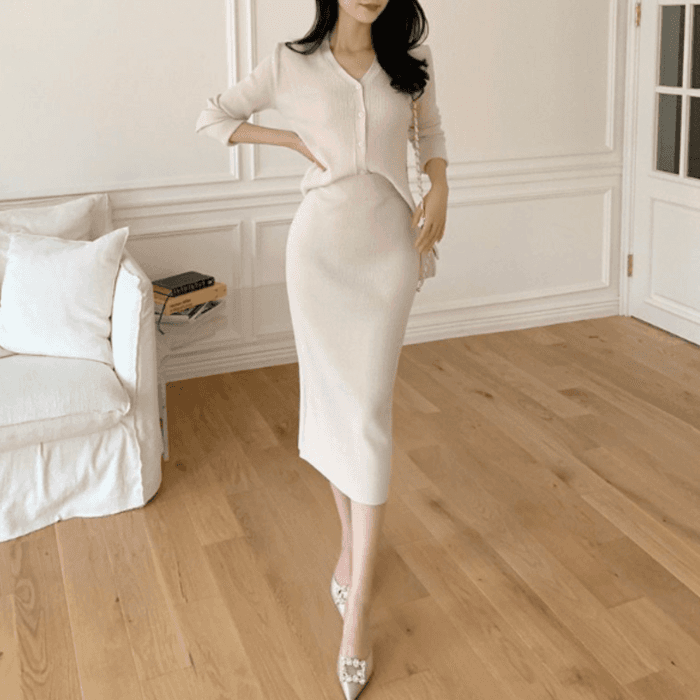 骨格ストレートリブニットセットアップ