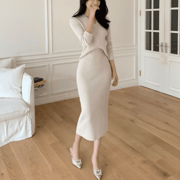 骨格ストレートリブニットセットアップ