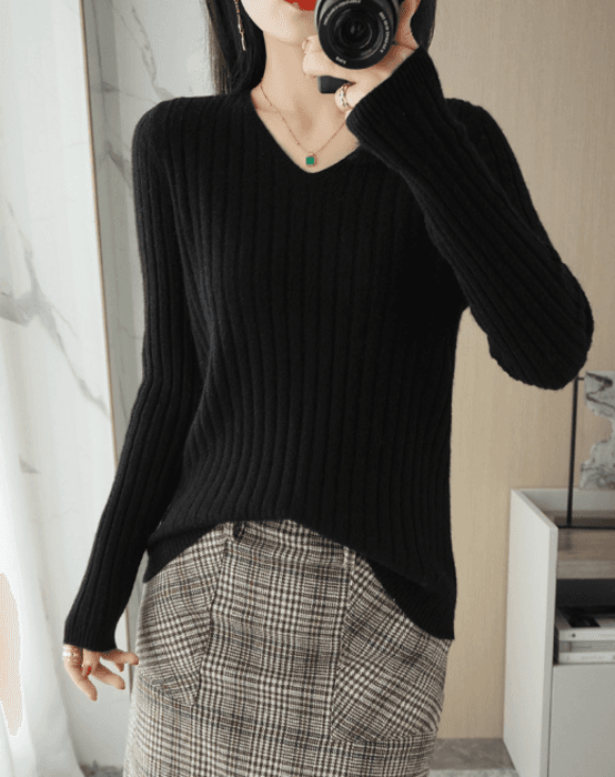 骨格ストレートVネック縦リブニットトップス