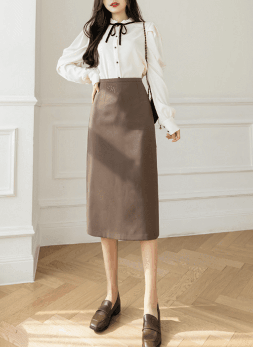 骨格ストレートタイトスカート