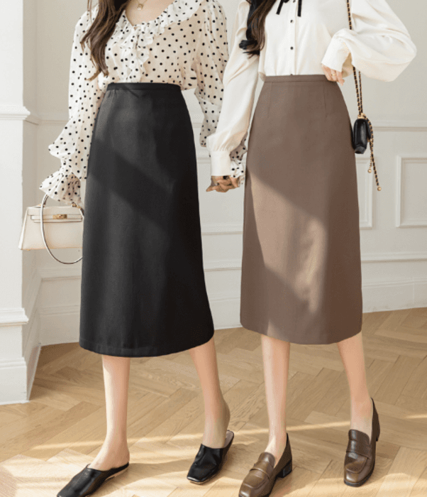 骨格ストレートタイトスカート