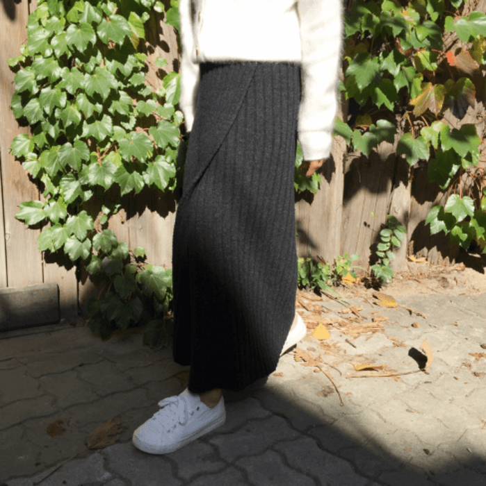 骨格ストレートラップ風ニットタイトスカート
