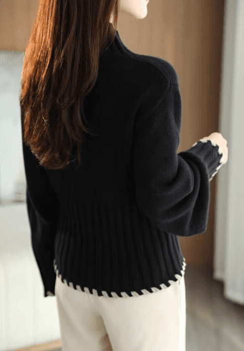 骨格ストレートモダンブラックニットトップス