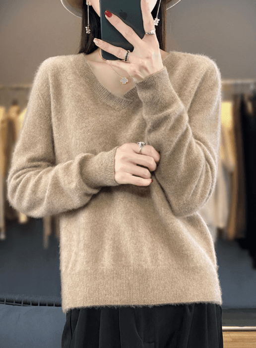 骨格ストレートVネックニットトップス