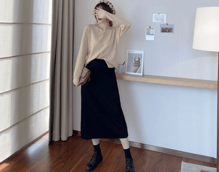 骨格ストレートVネックニットトップス