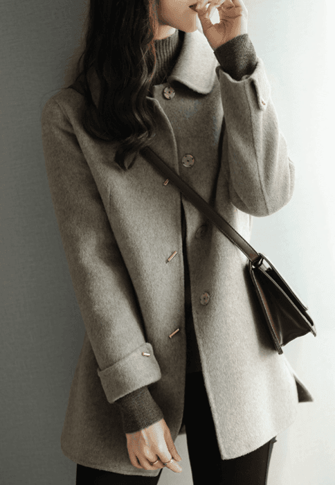 骨格ストレートミドル丈ステンカラーコート